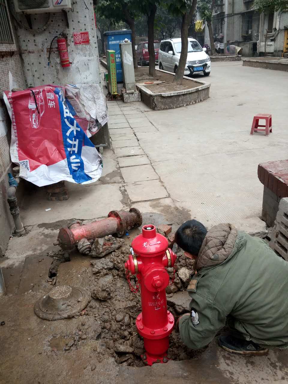 營銷部開展春節前市政消火栓維護保養檢查工作