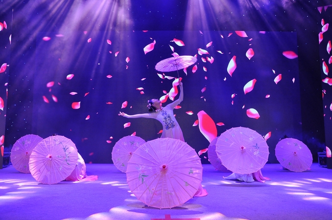 傳承五四之光 奏響青春樂(lè)章