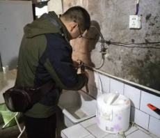 營銷部:弘揚(yáng)雷鋒精神 供水服務(wù)進(jìn)社區(qū)