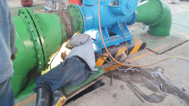 連續奮戰 按計劃完成設備改造