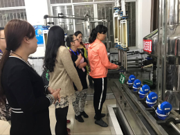 營銷部：呼叫中心員工持續開展提升業務知識培訓