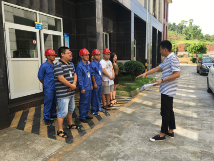 宜賓臨港自來水有限公司開展防洪防汛和消防安全應急演練