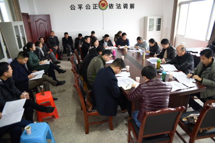 早謀劃、早部署、早行動，扎實(shí)做好2018年脫貧規(guī)劃工作