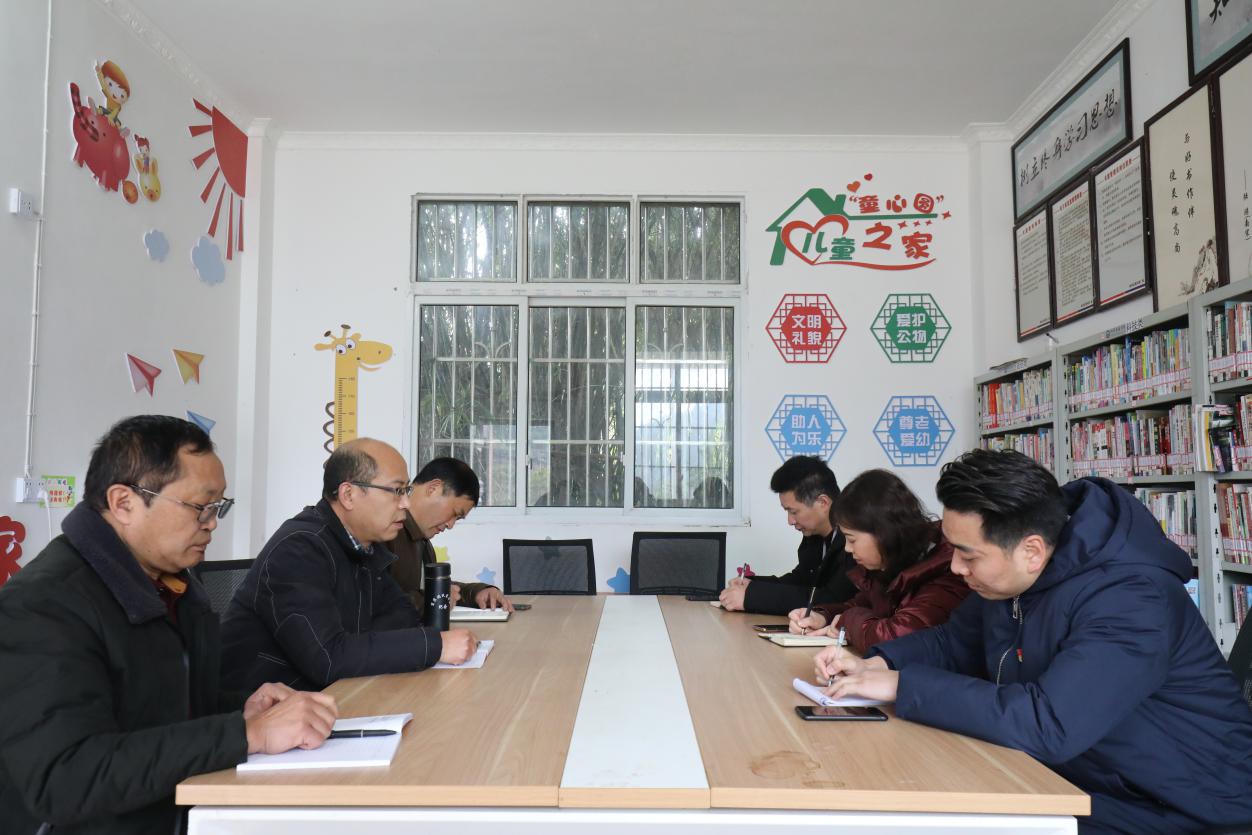 天泉公司赴定點幫扶村開展春節慰問活動