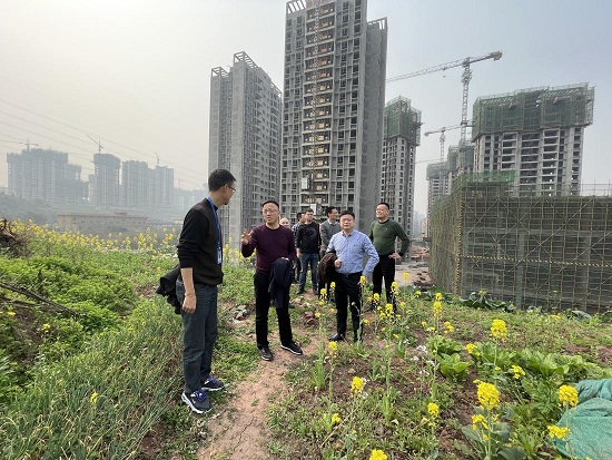 集團(tuán)公司黨委書記、董事長周燕賓率隊(duì)調(diào)研督查五糧液機(jī)場供水保障工程建設(shè)