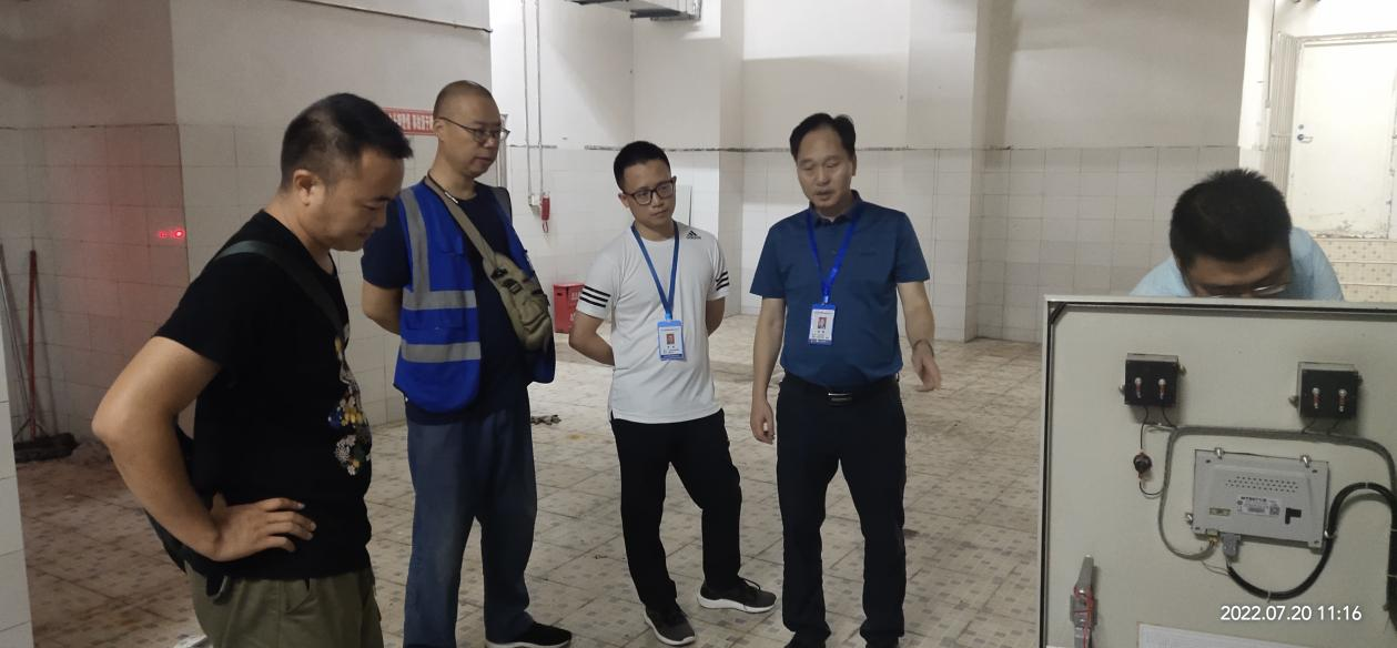 二供公司開展小區二供泵房安全檢查