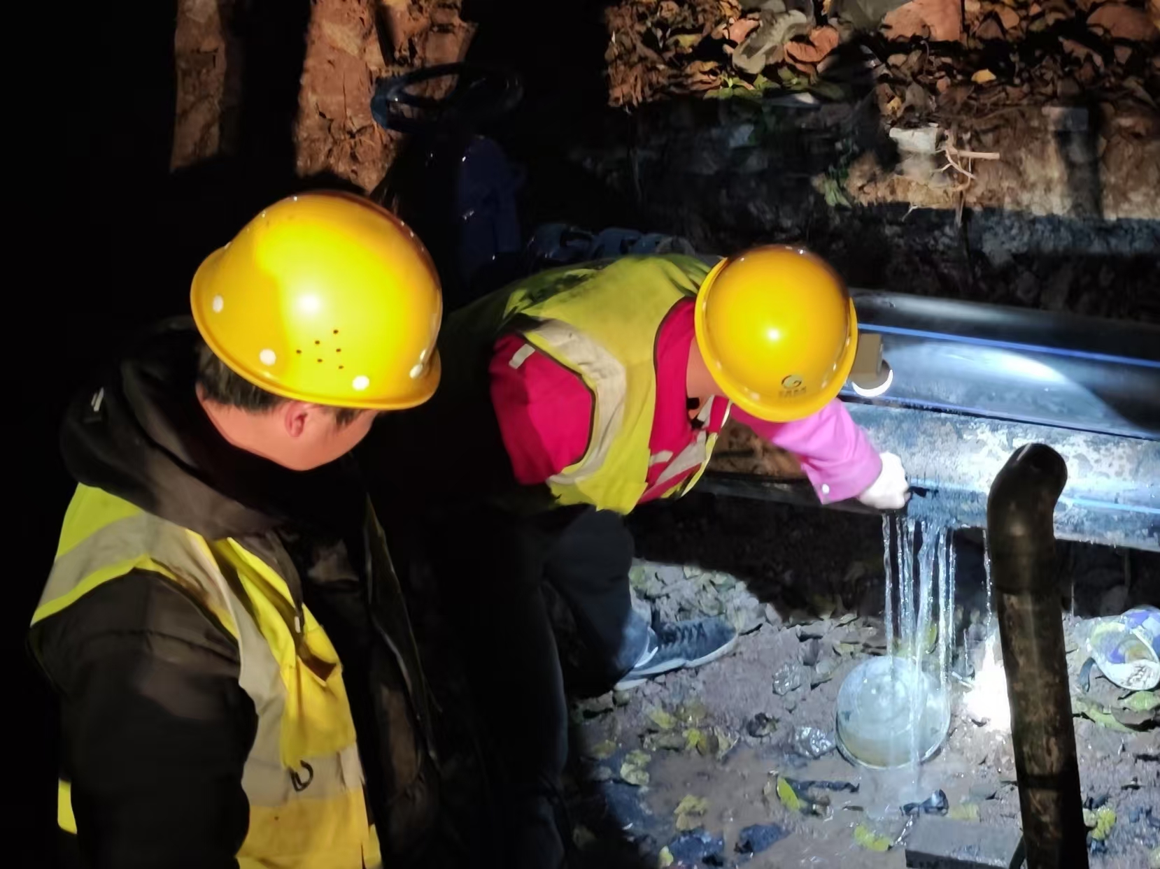 解憂紓困助創(chuàng)業(yè)，高效通水潤(rùn)民心