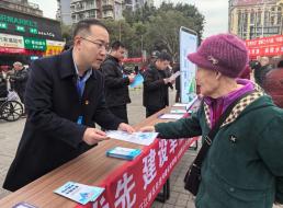 《榜樣在身邊》系列報(bào)道——優(yōu)秀黨務(wù)工作者①周偉：黨建領(lǐng)航 書寫供水新篇章